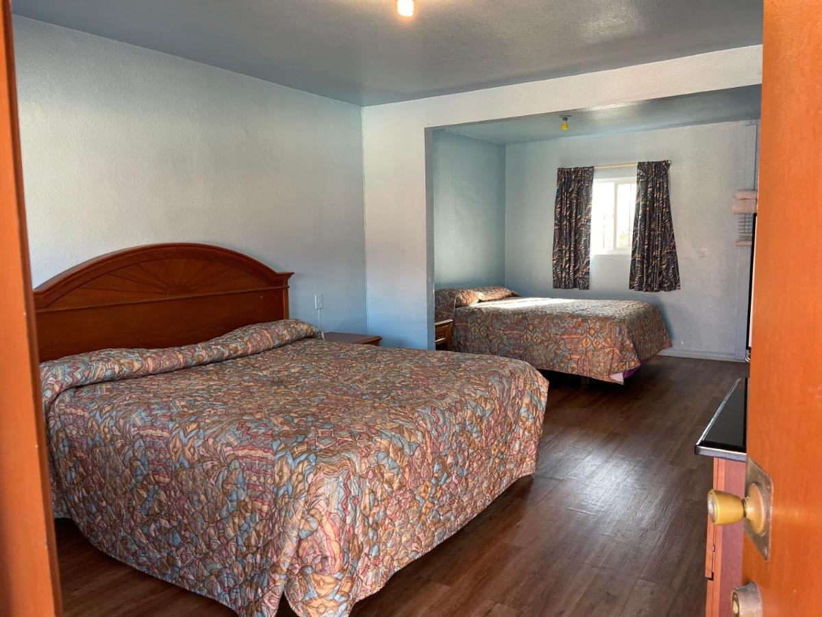 Full Moon Inn ハンティントンパーク エクステリア 写真